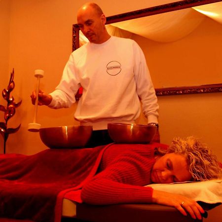 Vitalhotel Am Stadtpark Superior Бад Харцбург Екстериор снимка