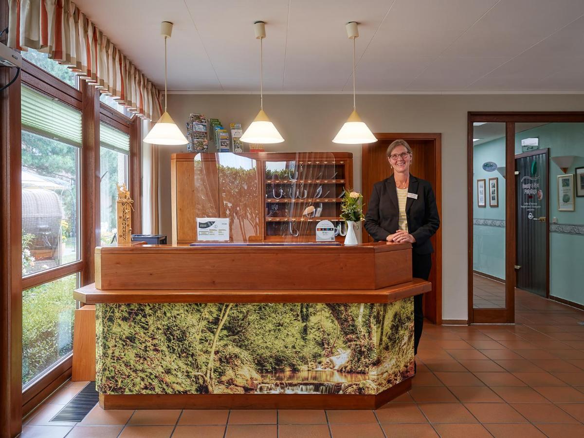 Vitalhotel Am Stadtpark Superior Бад Харцбург Екстериор снимка