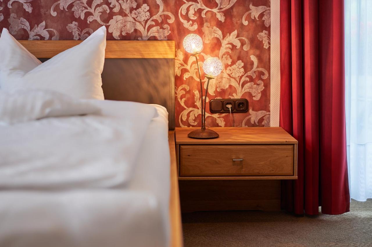 Vitalhotel Am Stadtpark Superior Бад Харцбург Екстериор снимка