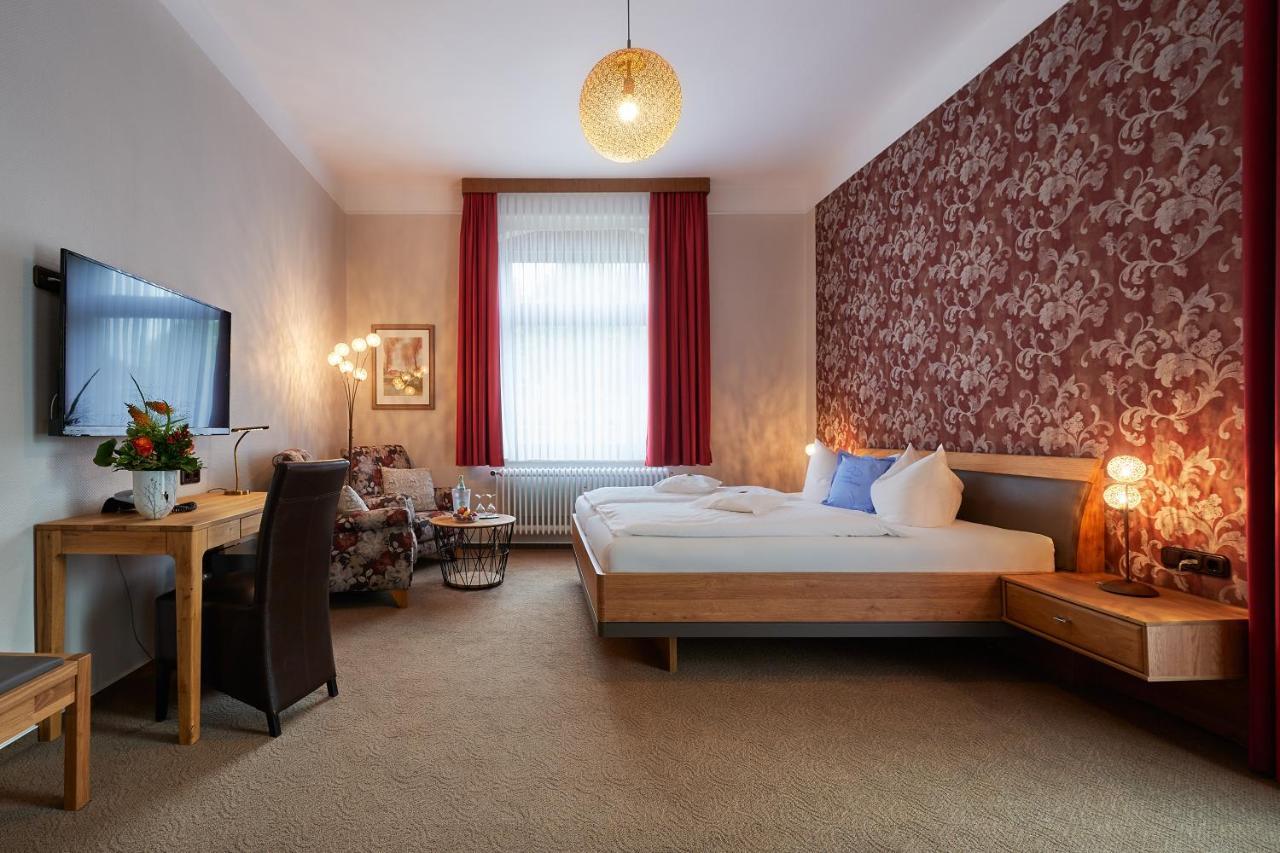 Vitalhotel Am Stadtpark Superior Бад Харцбург Екстериор снимка