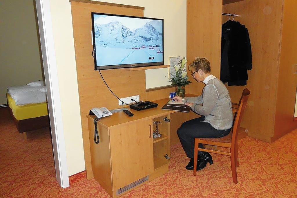 Vitalhotel Am Stadtpark Superior Бад Харцбург Екстериор снимка
