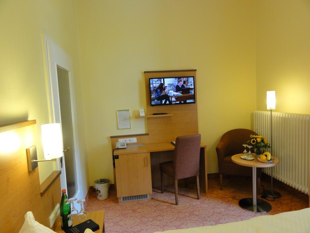 Vitalhotel Am Stadtpark Superior Бад Харцбург Екстериор снимка