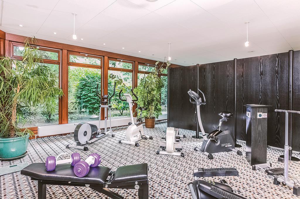 Vitalhotel Am Stadtpark Superior Бад Харцбург Екстериор снимка