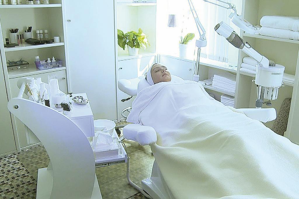 Vitalhotel Am Stadtpark Superior Бад Харцбург Екстериор снимка