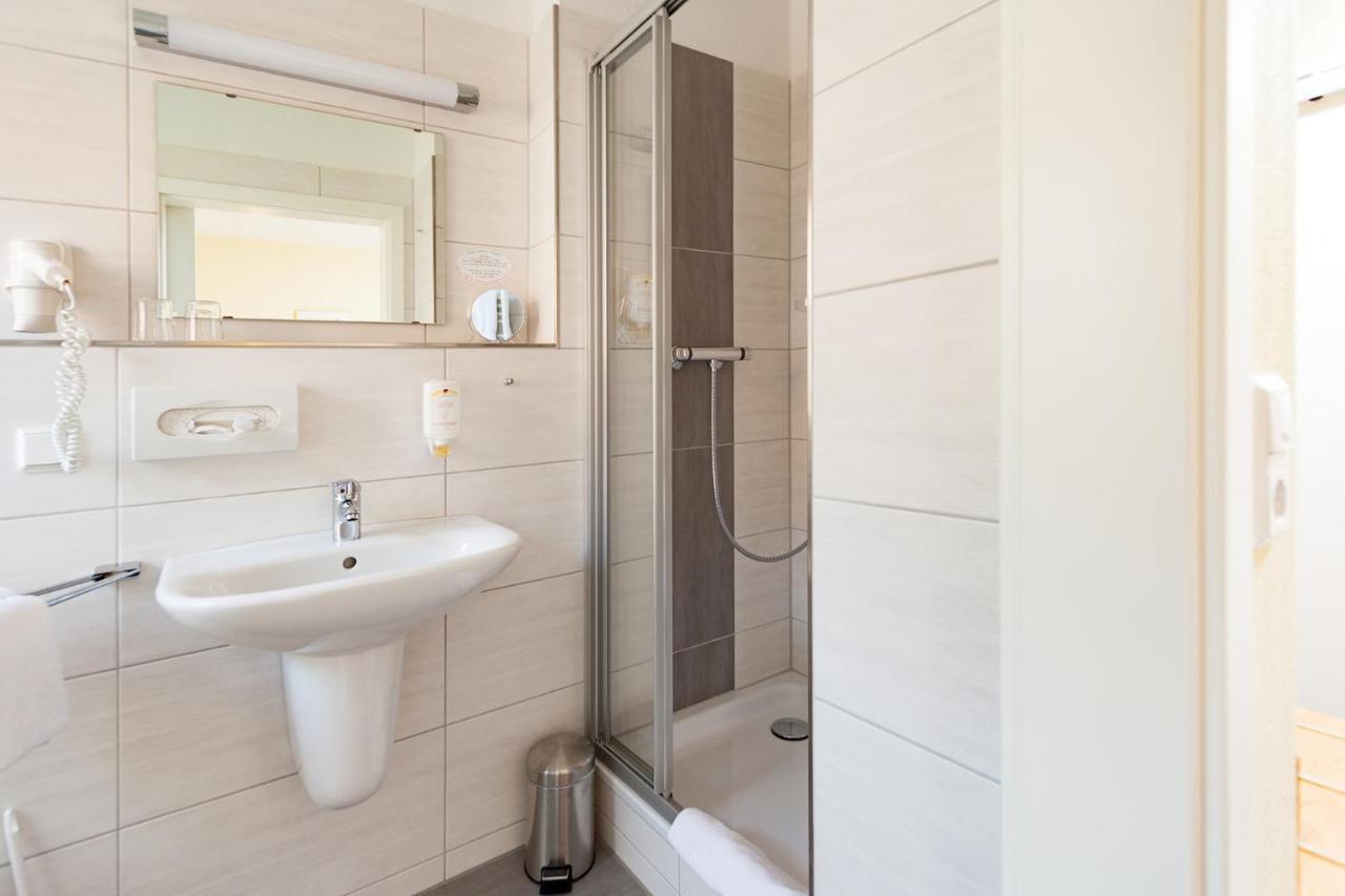 Vitalhotel Am Stadtpark Superior Бад Харцбург Екстериор снимка